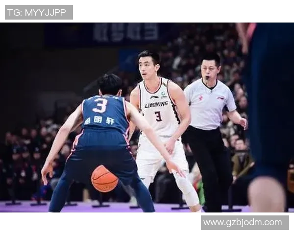 深圳篮球队强势领跑联赛积分榜以83分稳居第一位置