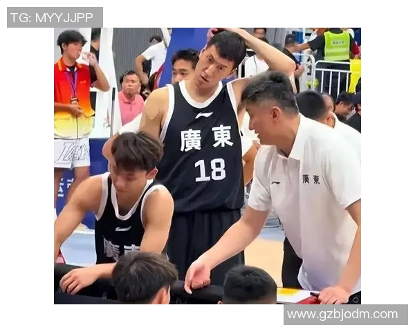 西安篮球队与深圳篮球队的较量分析与战术总结 西安篮球队与深圳篮球队的较量分析与战术总结